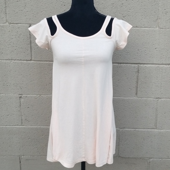 Maddie Blouce - Picture 1 of 7